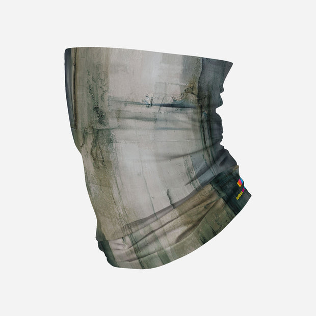 The moisture-wicking fabric of this tubular scarf provides excellent ventilation making it the perfect accessory for running, biking, hiking or just for fun outdoors!